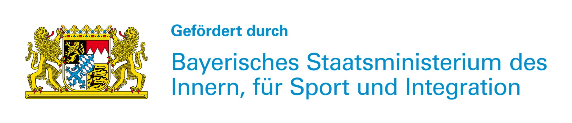 Das Bild zeigt links das bayerische Staatswappen, links und rechts gehalten von zwei goldenen Löwen. Daneben steht: Gefördert durch Bayerisches Staatsministerium de Innen, für Sport und Integration